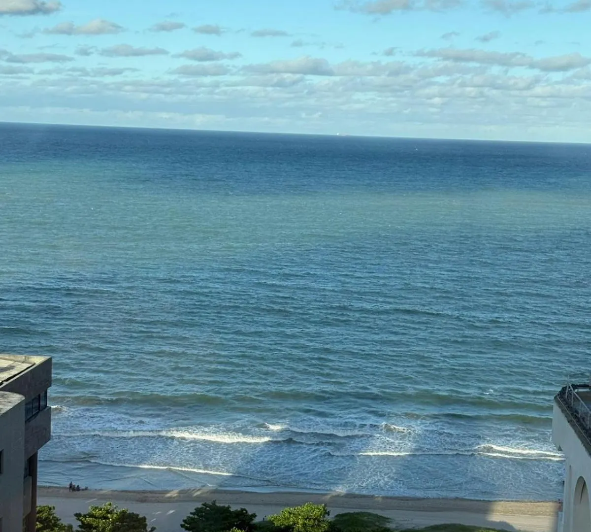 ホテル Flat Beira Mar Boa Viagem レシフェ